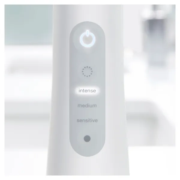 Oral-B AquaCare Pro Expert Series 6 Szájzuhany termékhez kapcsolódó kép