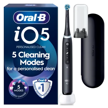 Oral-B iO 5 Elektromos Fogkefe | Tearózsaszín | 1 db Fogkefefej | Prémium Utazótok termékhez kapcsolódó kép