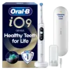 Oral-B iO 9 Elektromos Fogkefe | Fehér | 1 db Fogkefefej | Töltős Utazótok termékhez kapcsolódó kép
