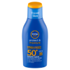 NIVEA SUN Protect & Moisture hidratáló naptej FF50+ 100 ml termékhez kapcsolódó kép