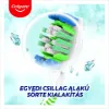 Colgate fogkefe 2db Max White Medium közepes sörtékkel termékhez kapcsolódó kép