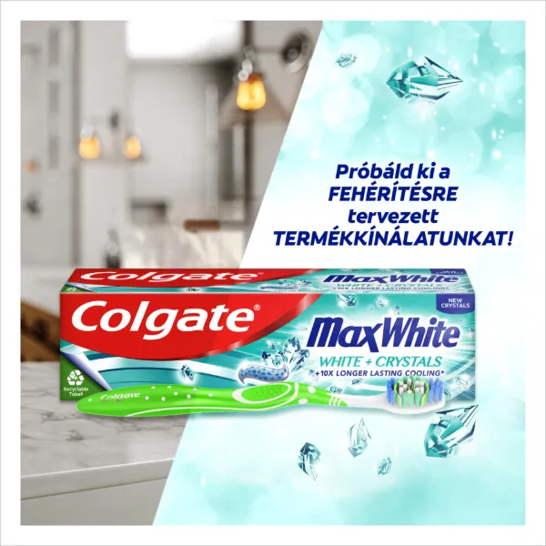Colgate fogkefe 2db Max White Medium közepes sörtékkel termékhez kapcsolódó kép